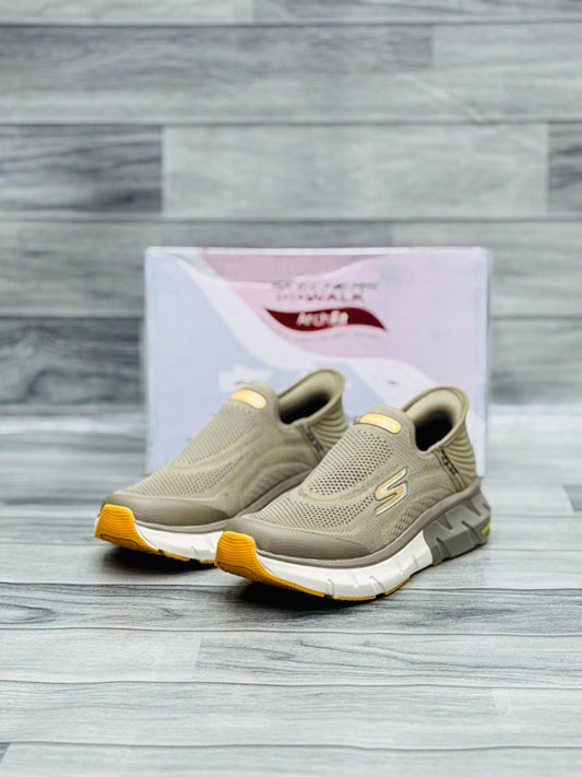 Skechers GoodYear Slip-ons