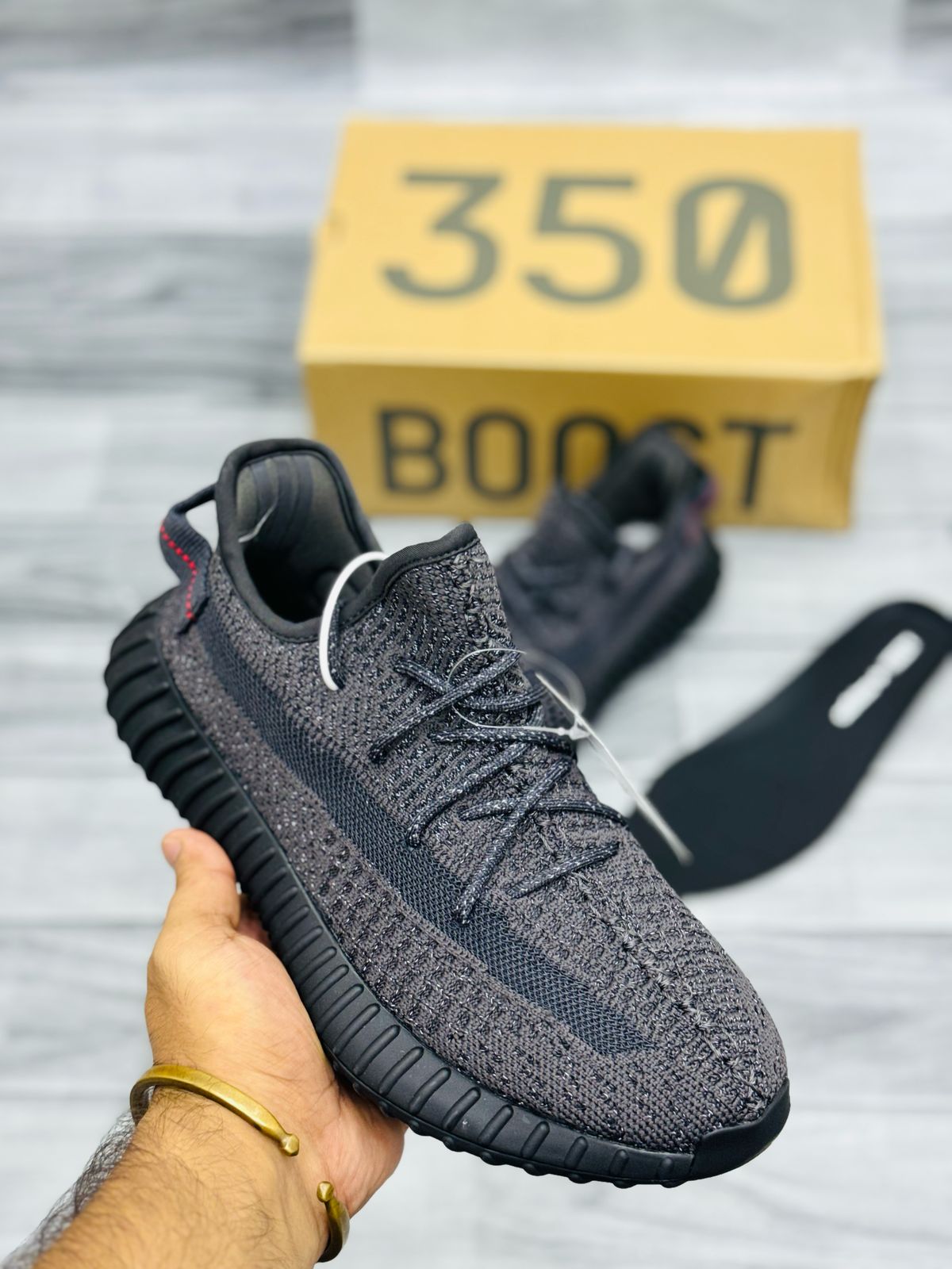 Yeezy Boost 350 V2 Black
