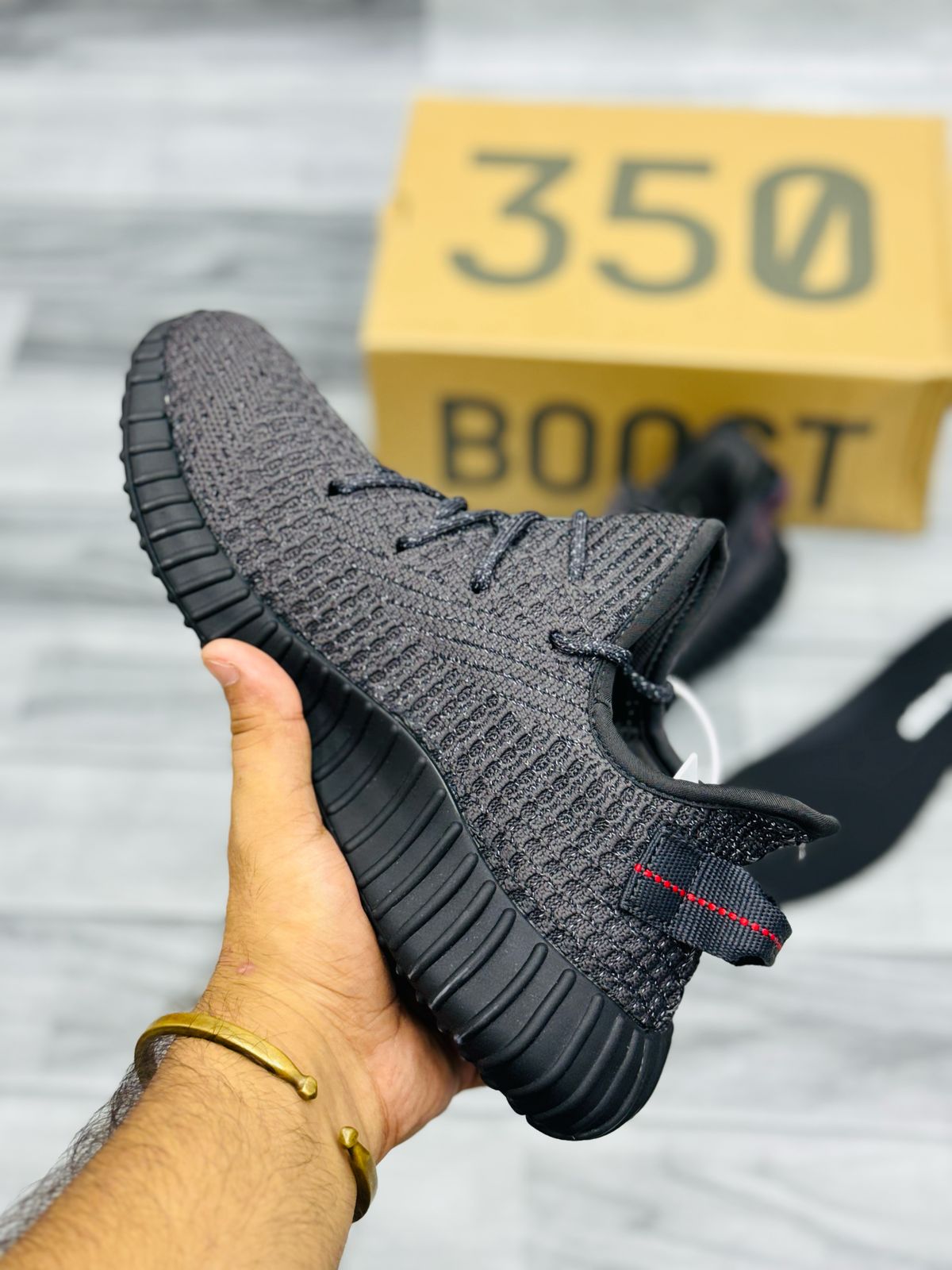 Yeezy Boost 350 V2 Black