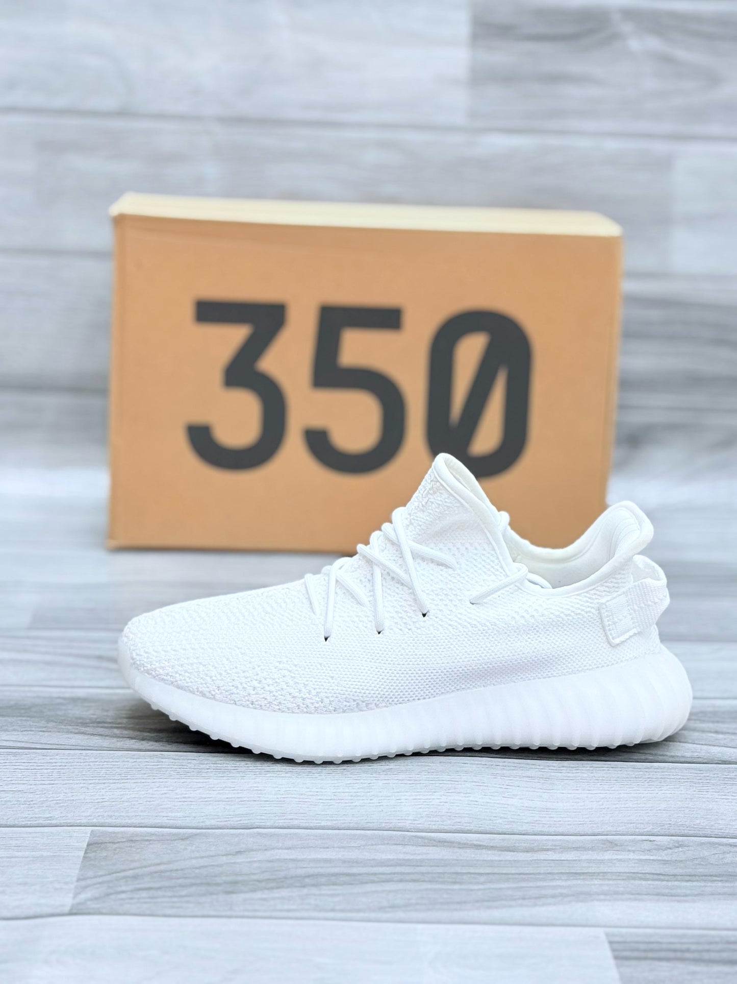 Yeezy Boost 350 V2 Triple White