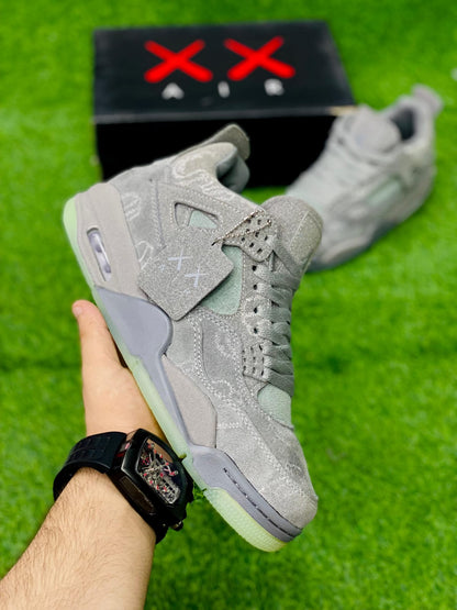 Nike Air Jordan 4 X Kaws Grey