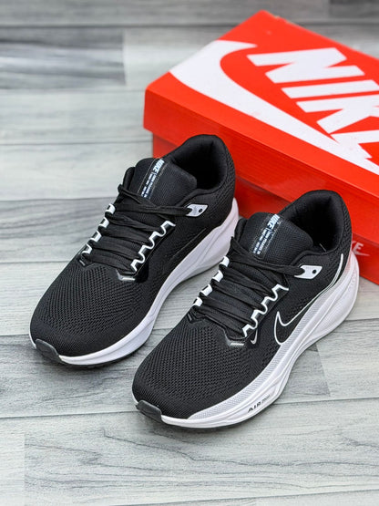 Nike Pegasus 1 B/W