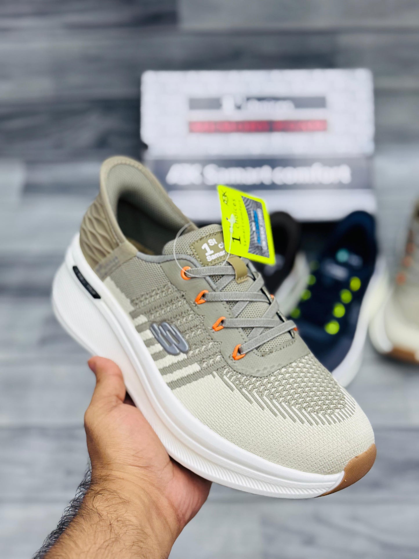Skechers Ultra Light Memory Foam  Beige