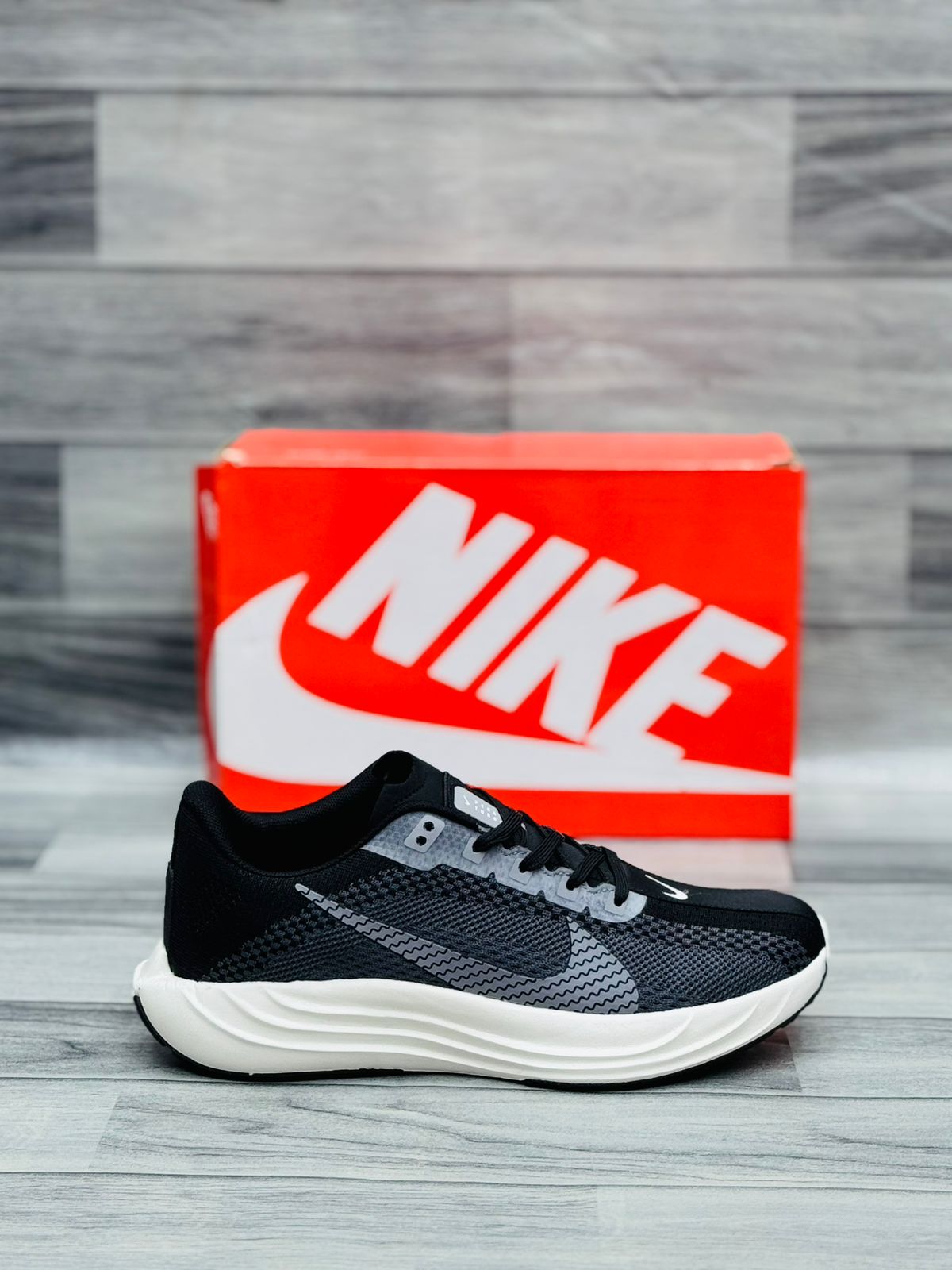 Nike Pegasus Plus Black