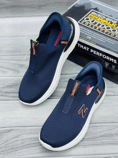 Z Skechers HyperBrust Blue