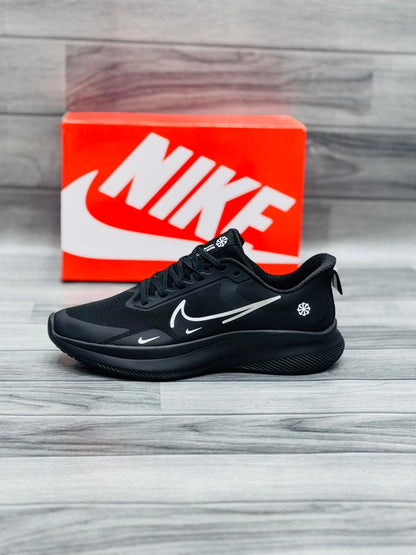 Nike Runner Black White