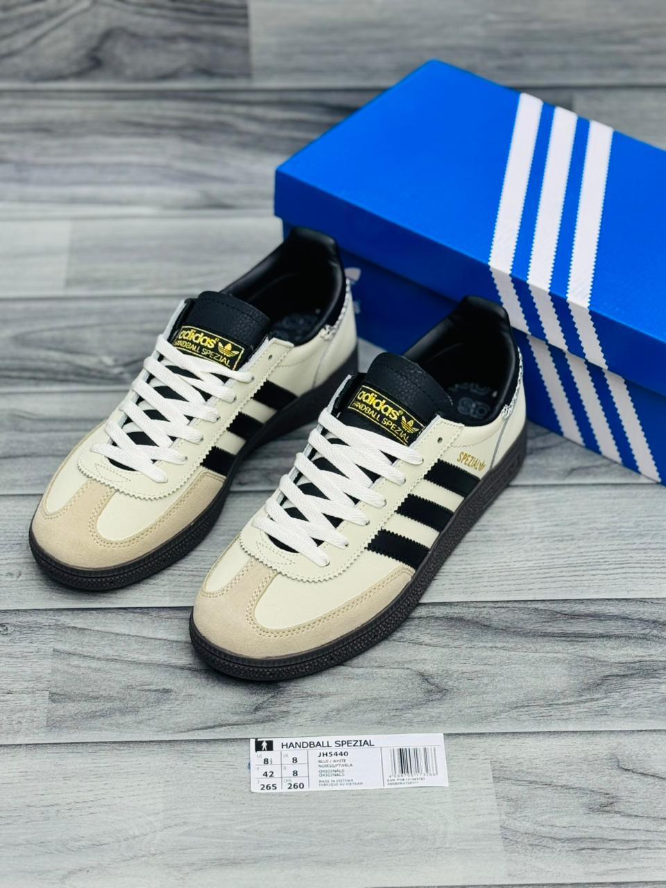 Adidas Spezial